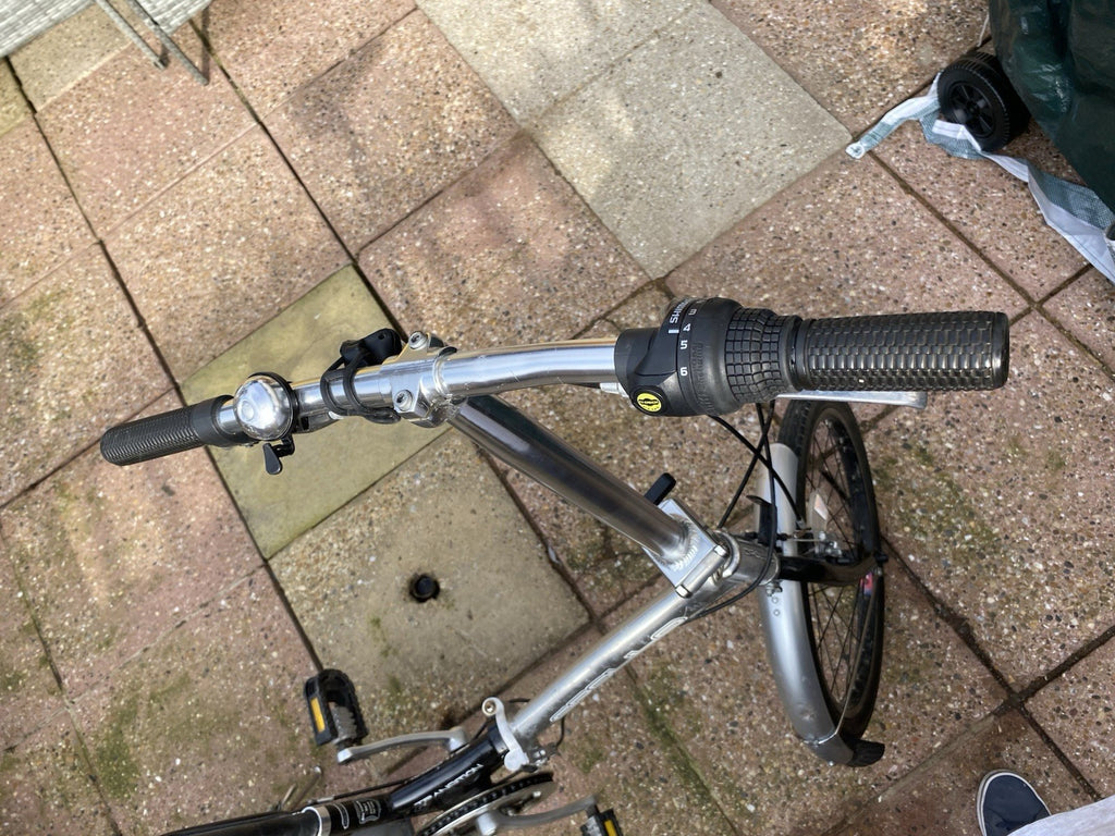 Apollo Transition 6-Speed Quick Easy Fold-Up Bike, Good Condition