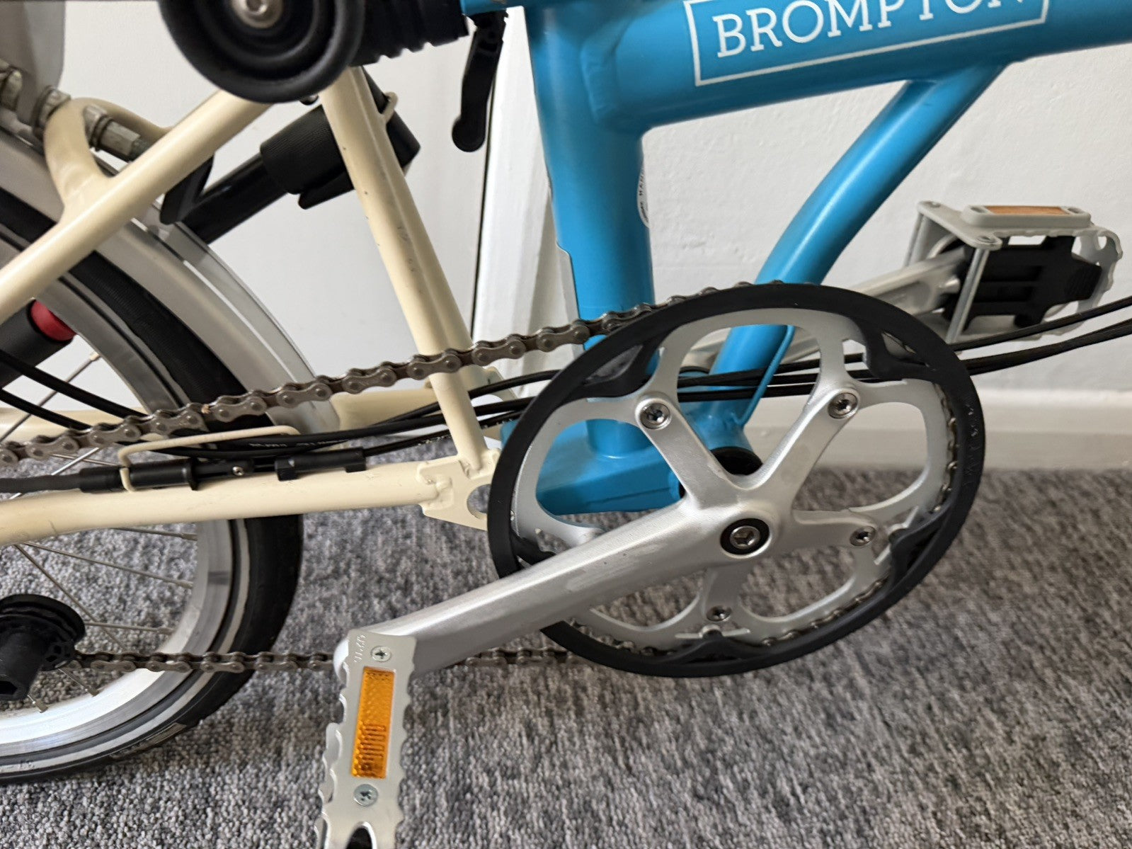 Brompton C Line M6R (6 Speed) folding bicycle - Blue (Excellent Condition)