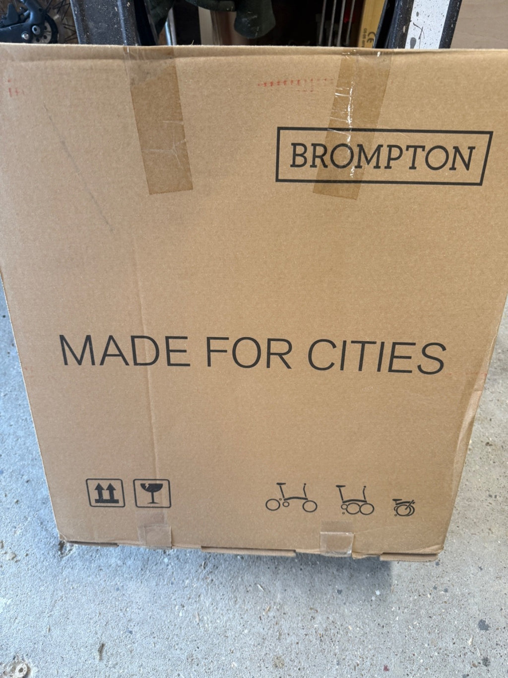Brompton E C Line, 6 Speed, Flame Red, Excellent Condition, Boxed