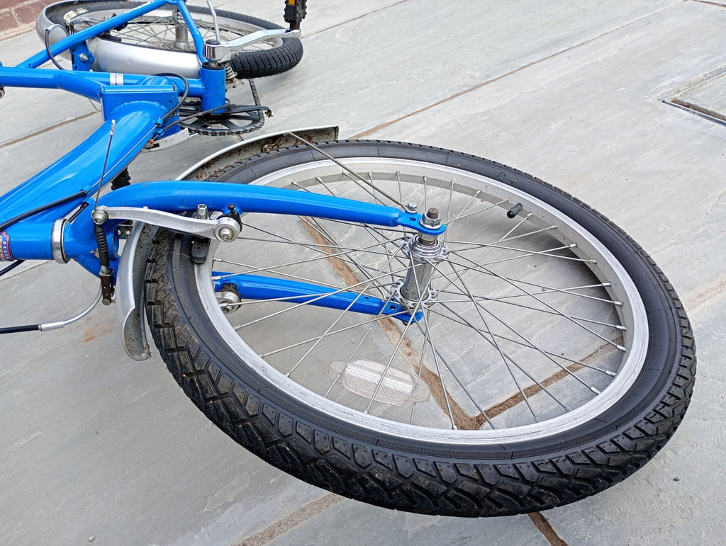 Raleigh Folding Bike 20-inch Wheels