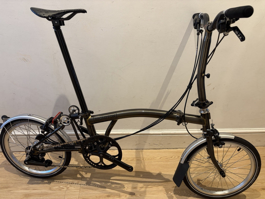 Brompton Folding Bike 16 in black lacquer with Mudguards & Reflectors