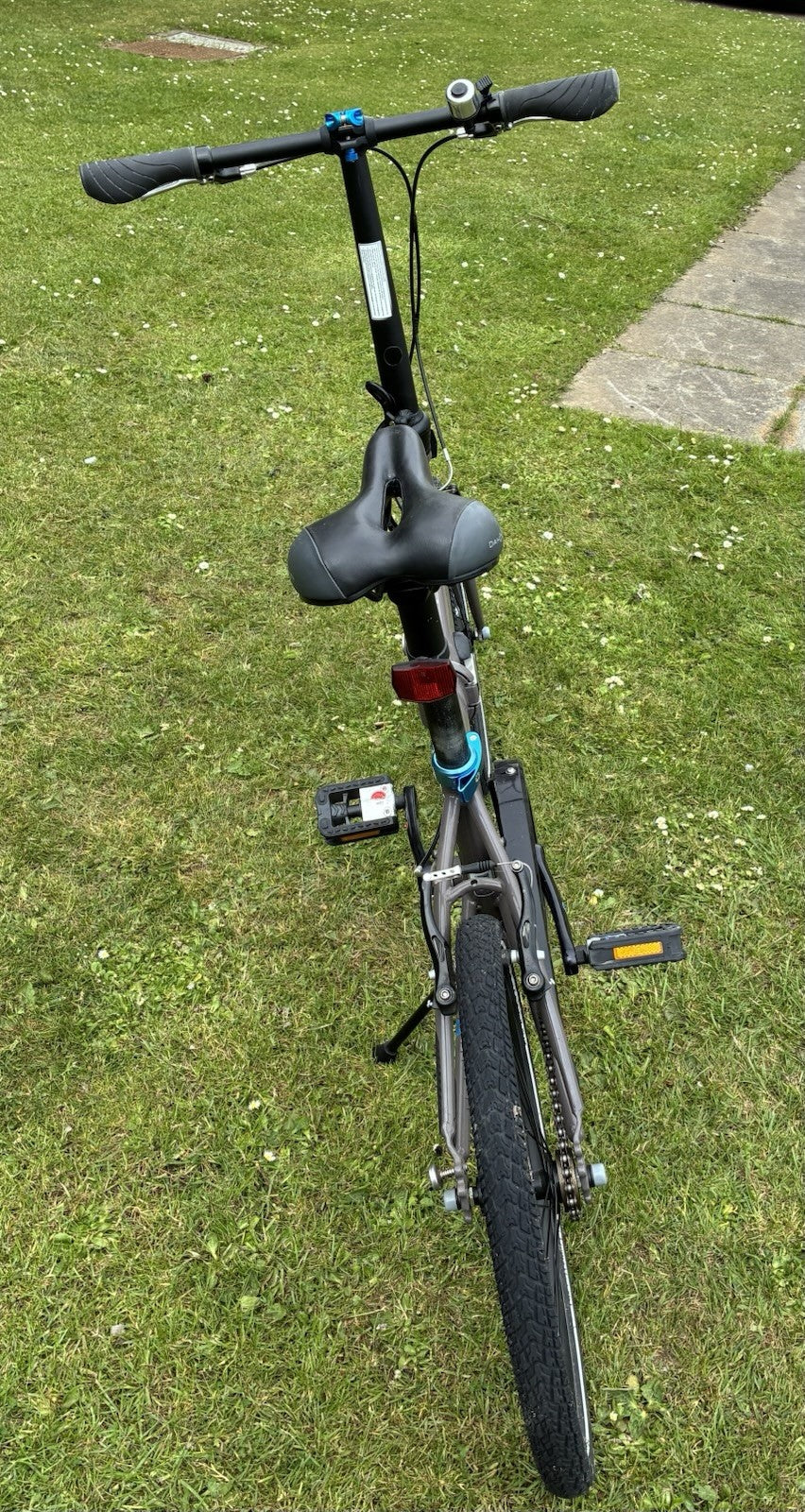 Dahon UNO Ladies Folding Bike, Hardly Used.