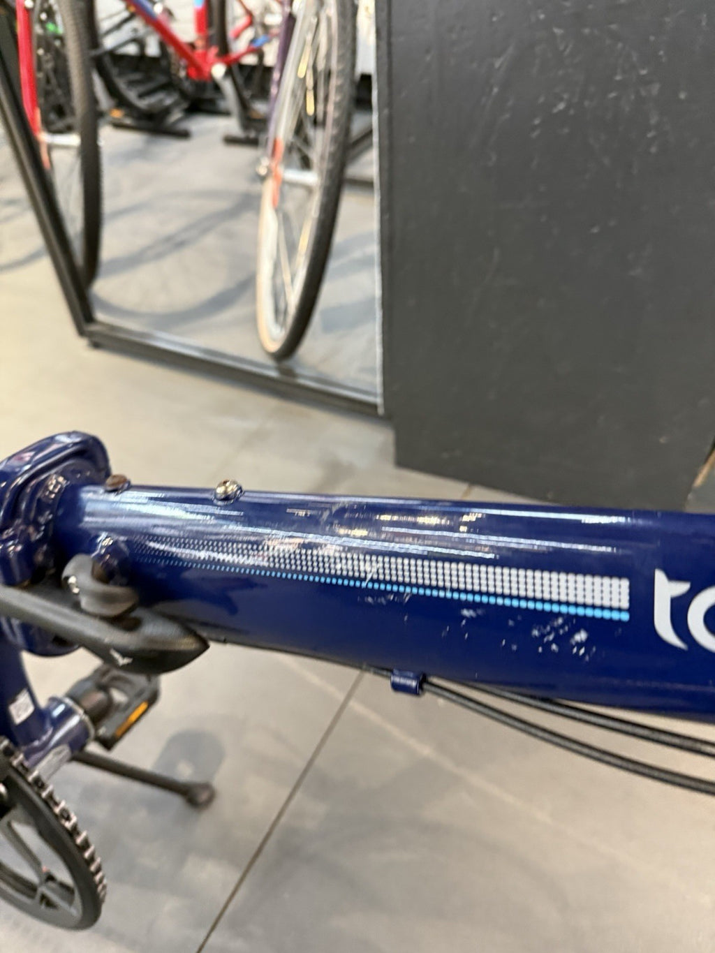 Tern 20in Folding Bike Blue 7-Speed Derailleur V-Brakes Mudguards Kickstand
