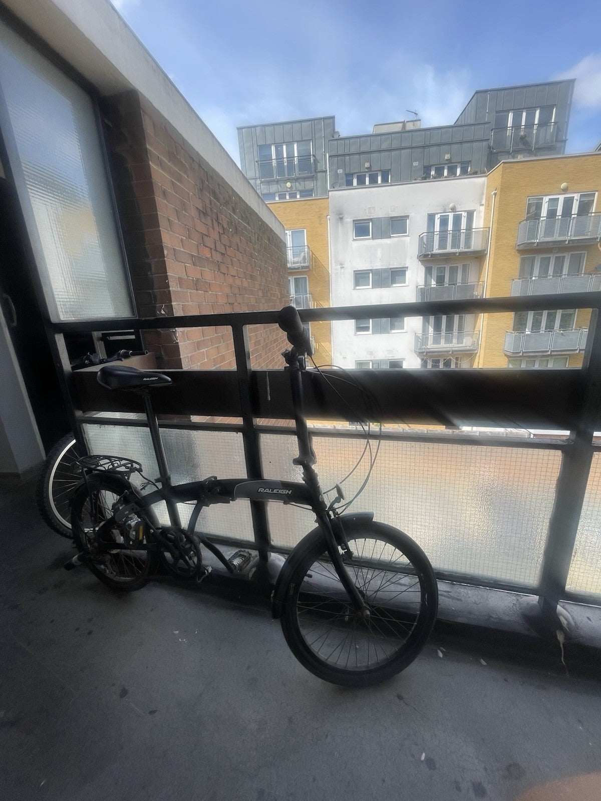 Raleigh Evo 2 Folding Bike 7-Speed