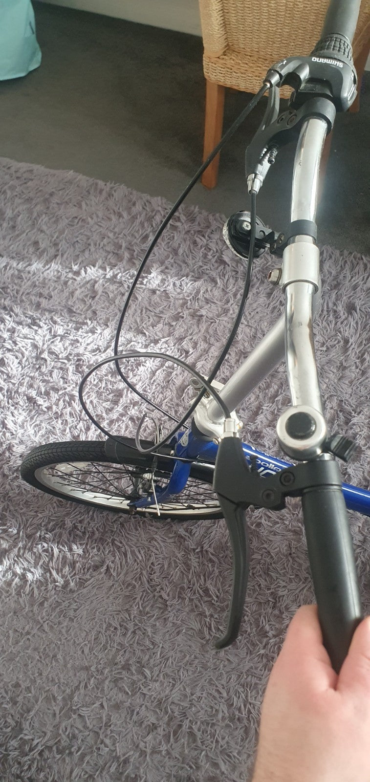 Apollo Tuck 20'' Lightweight Folding Bike 6 Speed