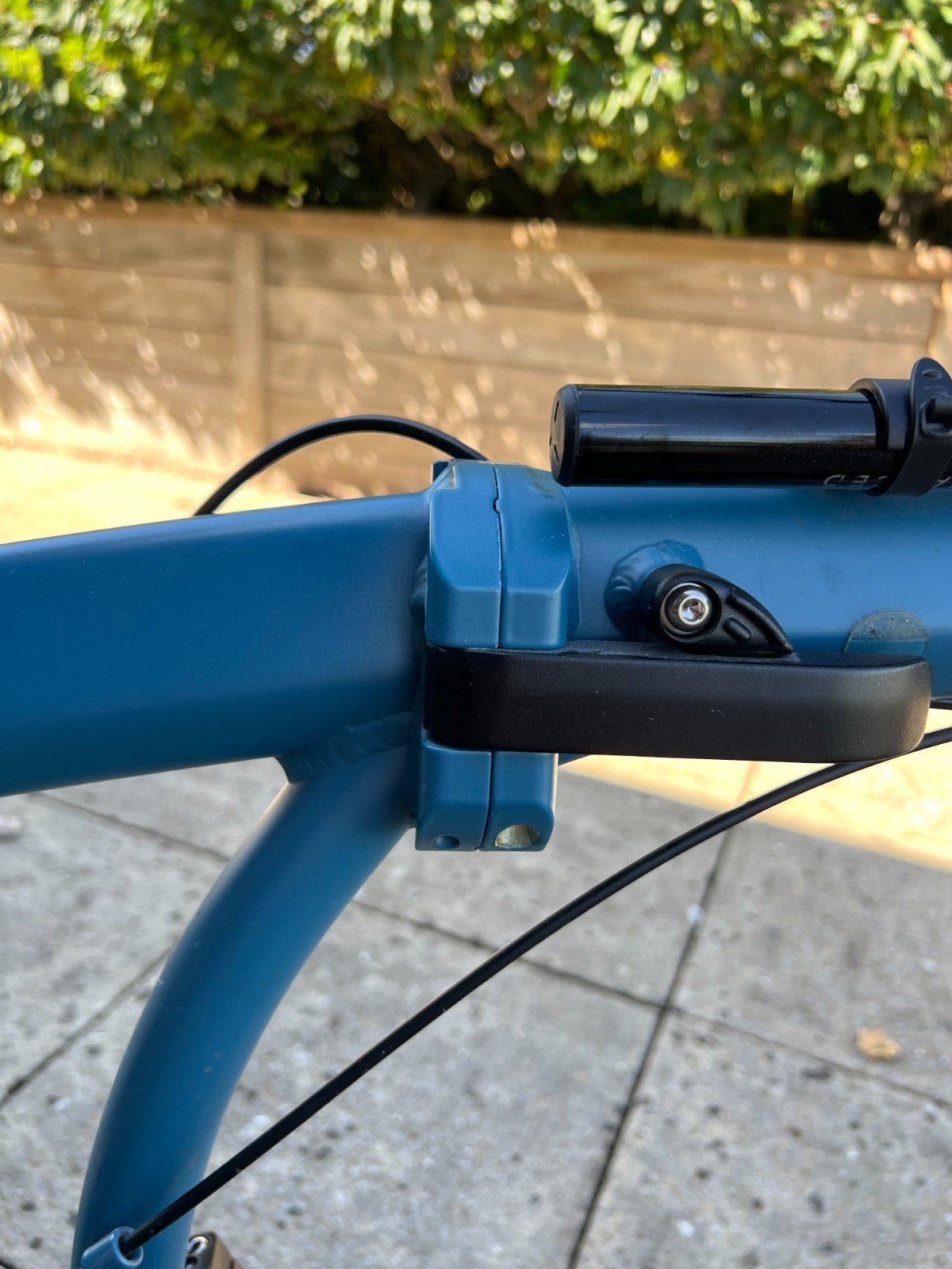 Carrera Intercity Folding Bike 20" Wheels