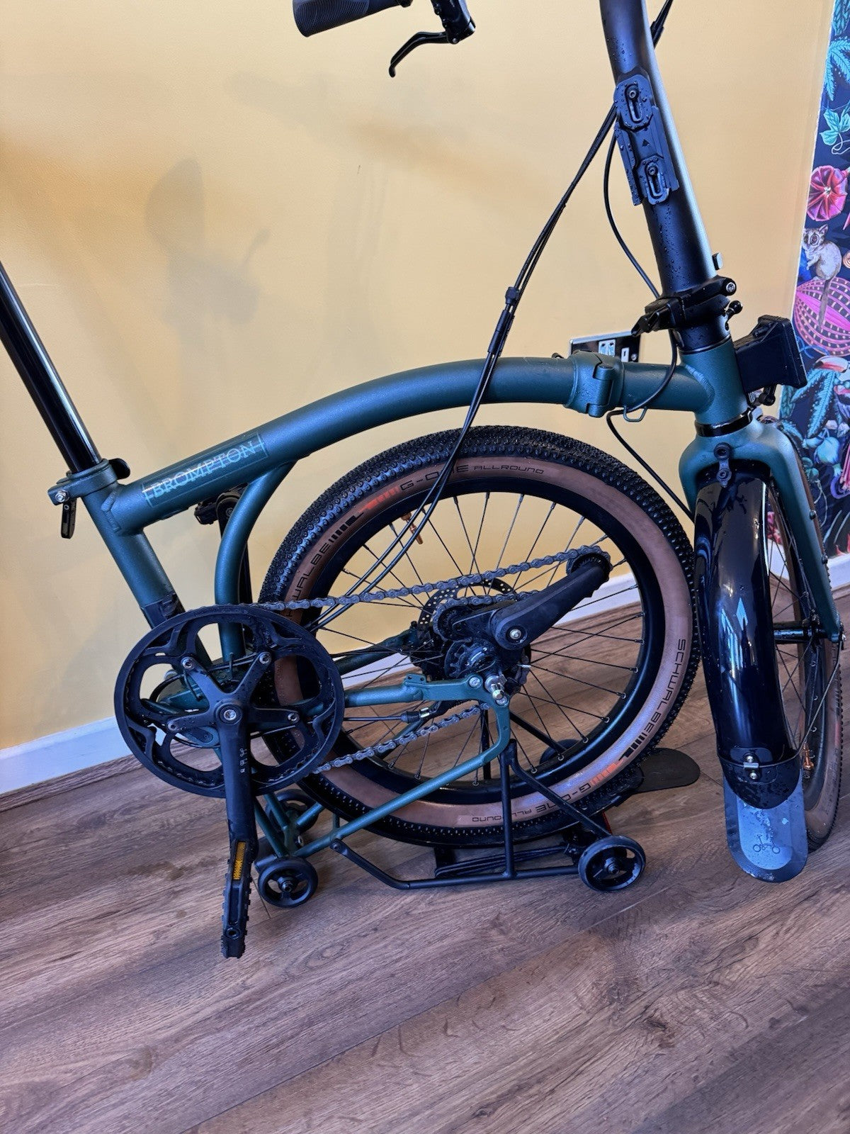 Brompton G Line 8-Speed Folding Bike Size Medium Forest Green