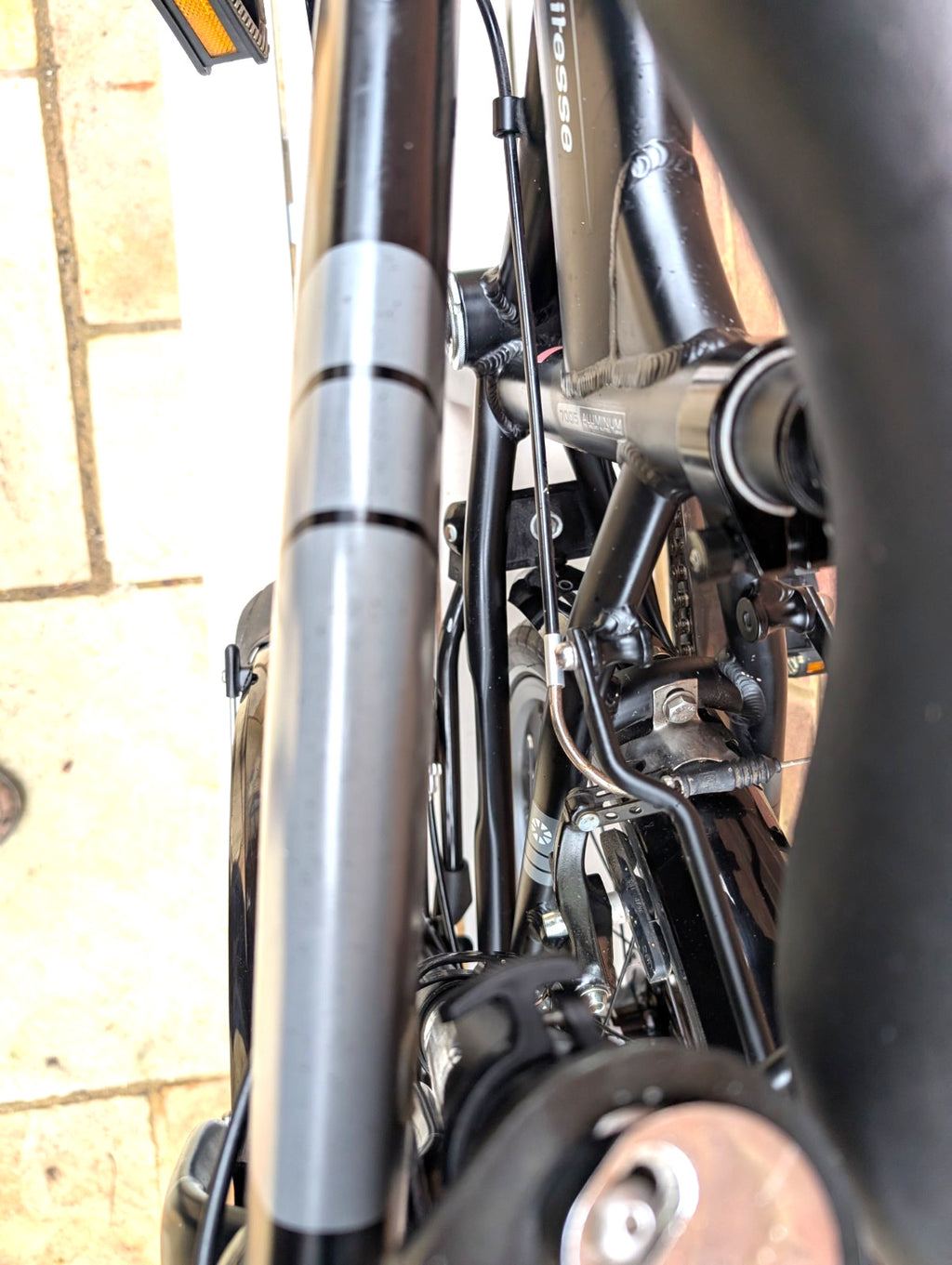 Dahon Vitesse D5HG Folding Fold-up Foldable Bike