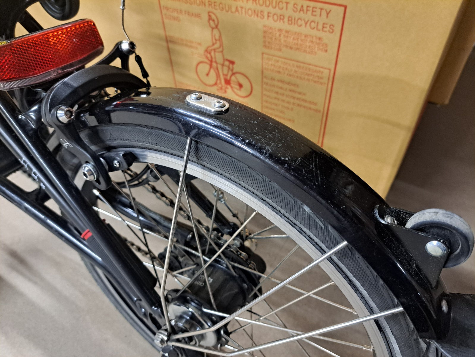 Brompton M6L Folding  Bike (Telescopic Seatpost) Gloss Black