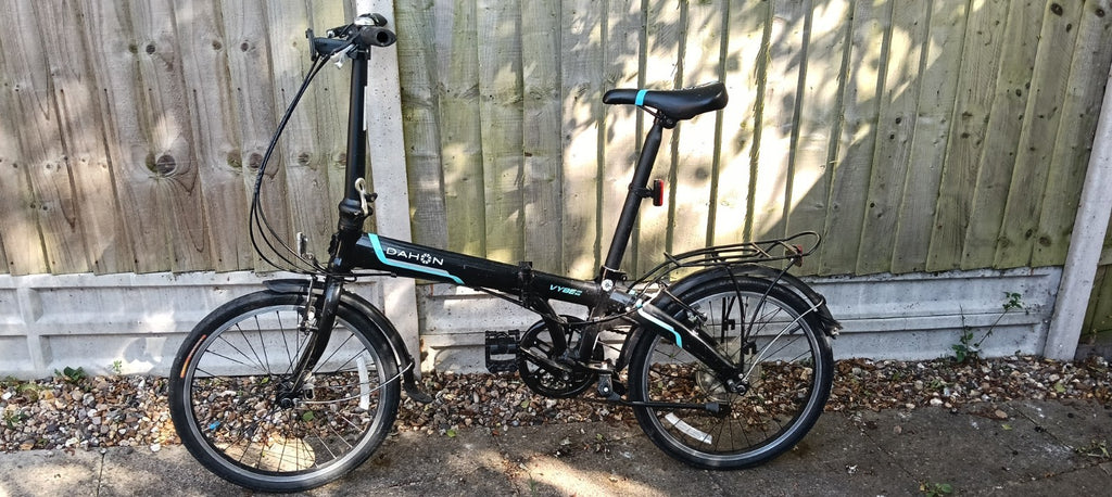 Dahon Vybe 20 Inch Folding Bike ideal commuter bike