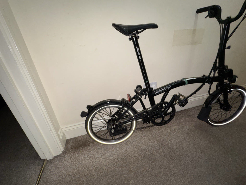 Bromton Black C Line Folding Bike 6 Gears Dynamo 2025
