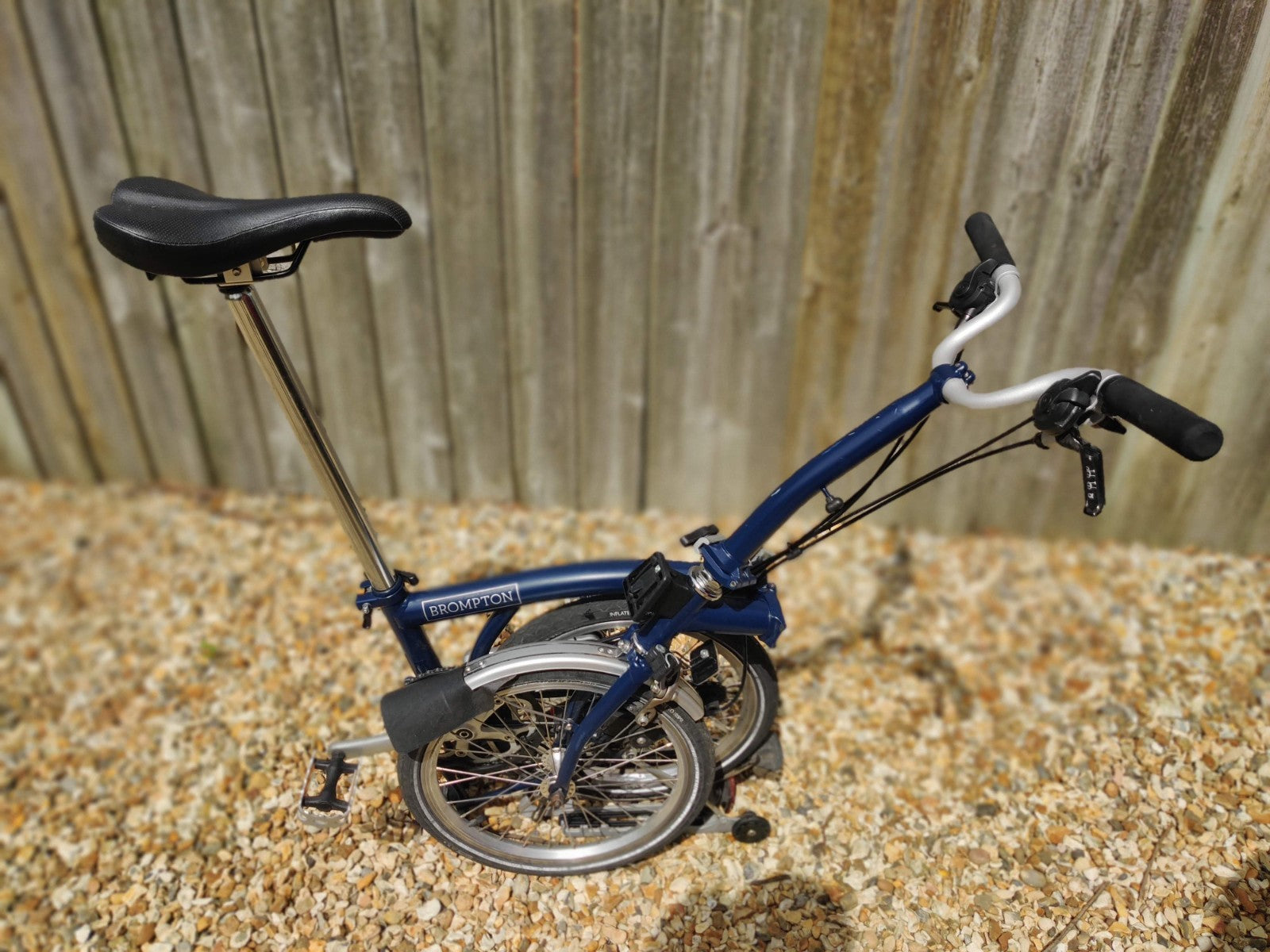 Brompton M6R 2017 Folding Bike - Navy 6 Speed w Rear Rack - Good Working Order
