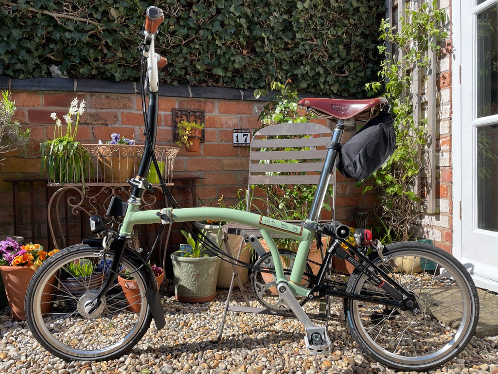 BROMPTON 6-SPEED H-TYPE CUSTOM URBAN TOURER, SAGE GREEN with BLACK EXTREMITIES