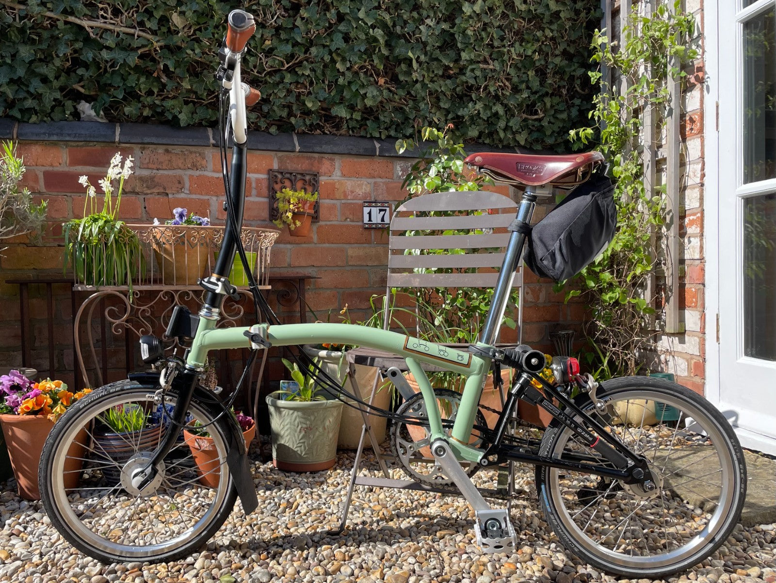BROMPTON 6-SPEED H-TYPE CUSTOM URBAN TOURER, SAGE GREEN with BLACK EXTREMITIES