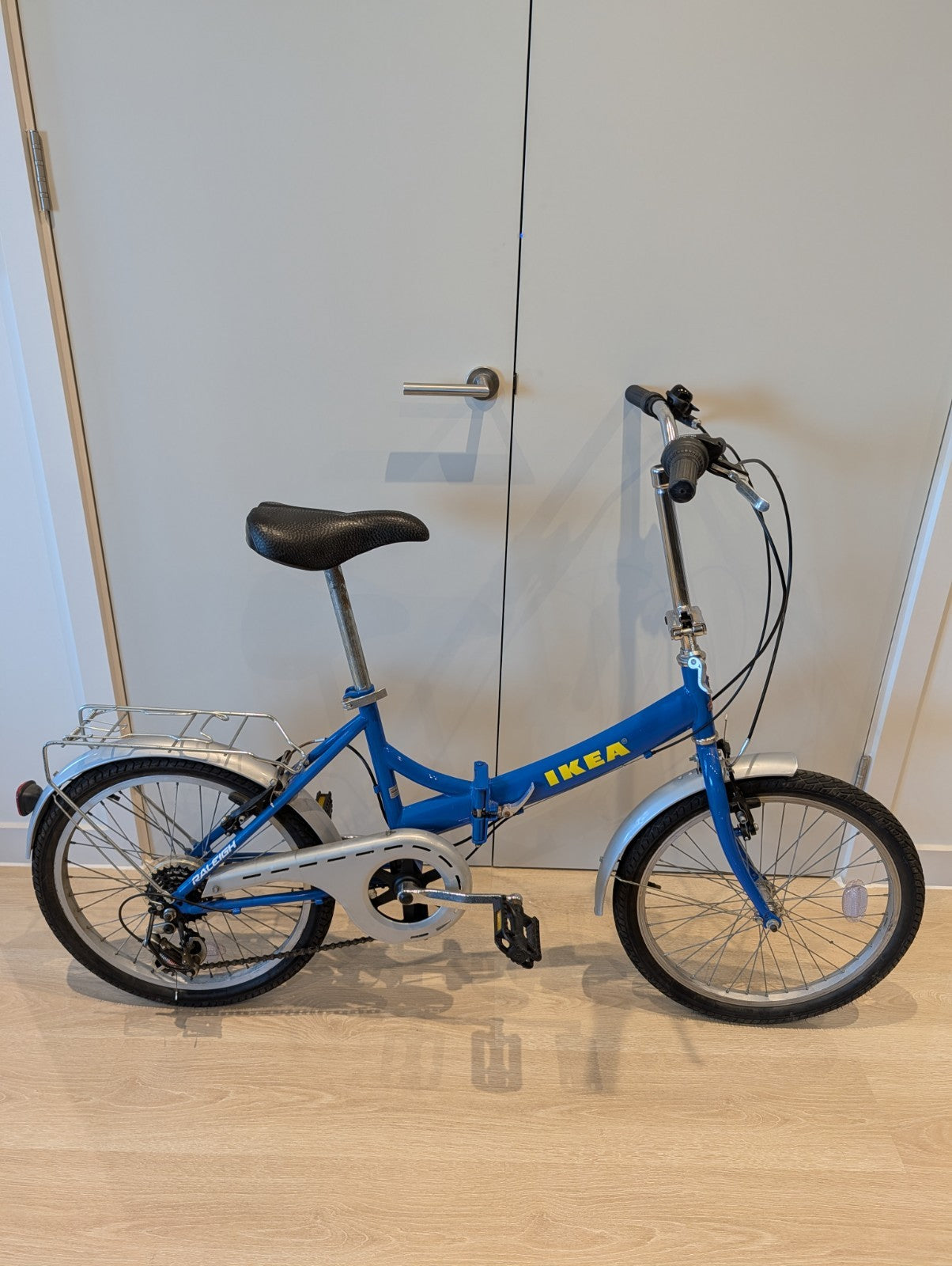 IKEA Raleigh Fold-Up Bike - lock and cable included