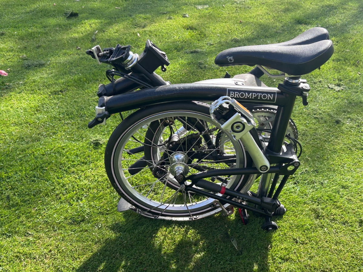 2016 Brompton S2L 2-Speed Folding Bike – Black – Good Condition – Fully Working
