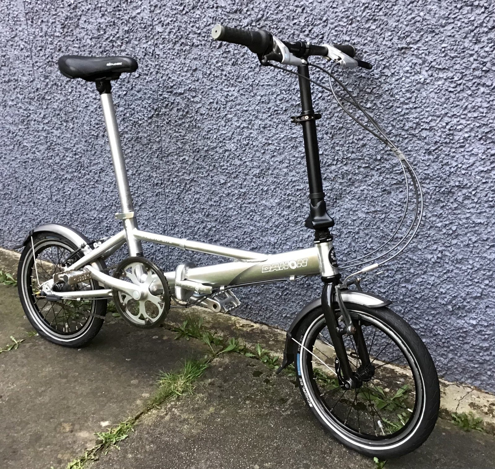 Dahon PrestoLite Lightweight 3-speed Bike w/ Detachable Pedal for Small Storage