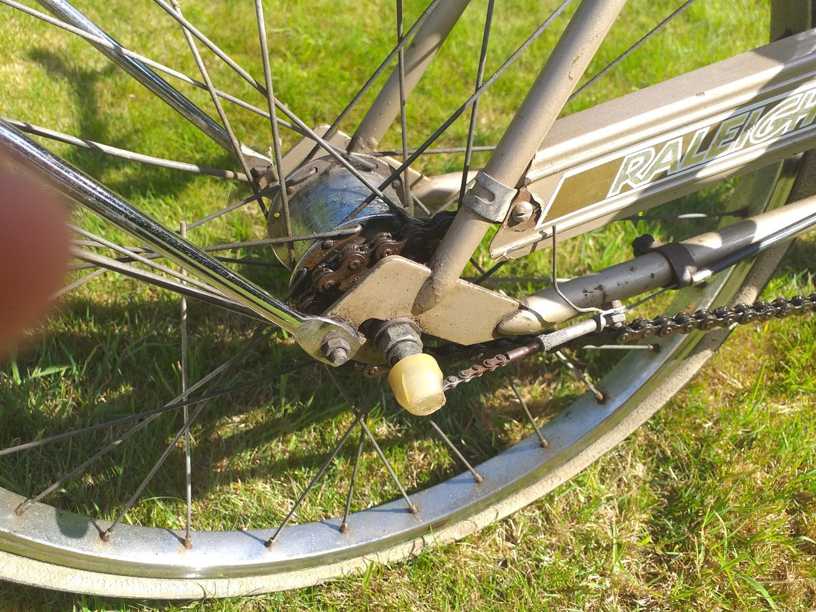 RALEIGH FOLDAWAY FOLDING "SHOPPER" BICYCLE