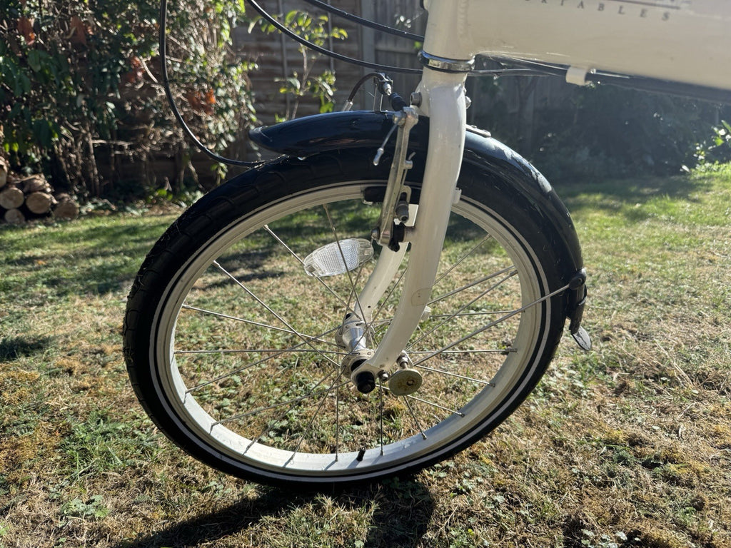 Bickerton Junction 1607 Country Folding Bike  with pannier, bike pump and lock