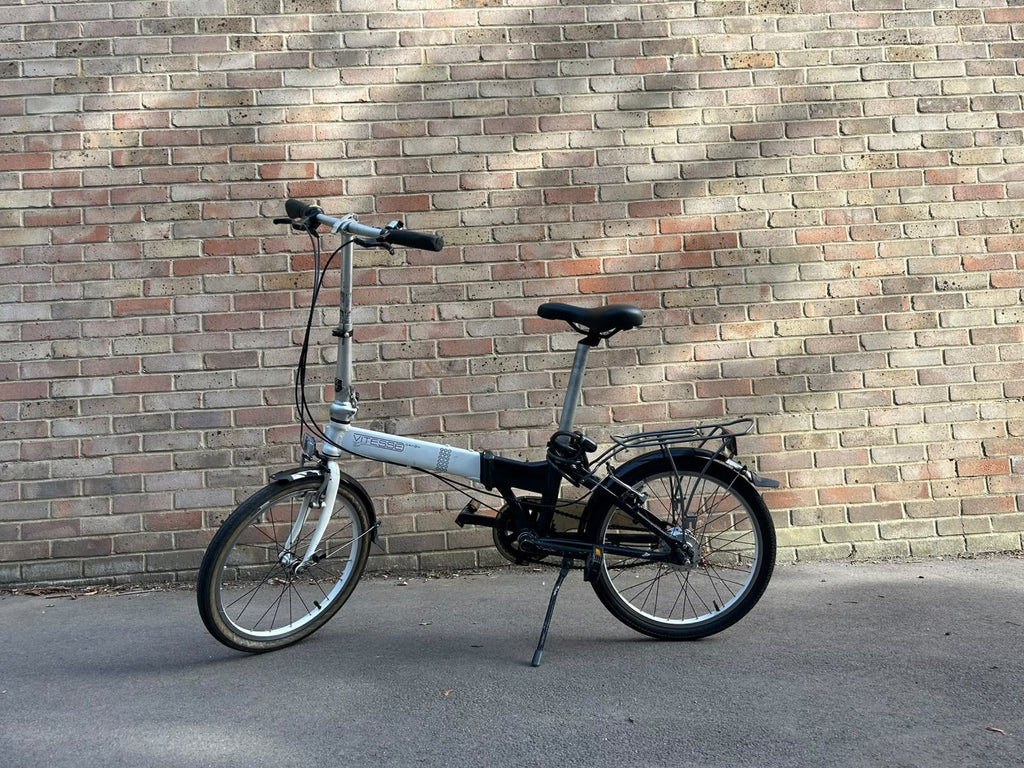 Dahon Vitesse Folding Bike 20in Silver/Black Rack Mudguards Kickstand