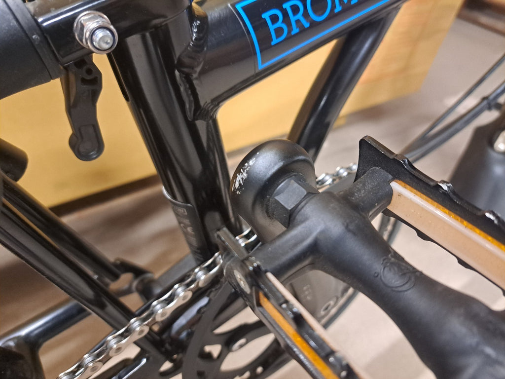Brompton M6L Folding  Bike (Telescopic Seatpost) Gloss Black
