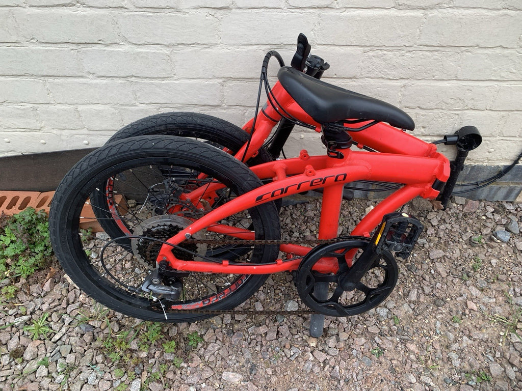 Carrera Intercity Folding Bike 20" Wheels, 8-Speed RevoShift Gears