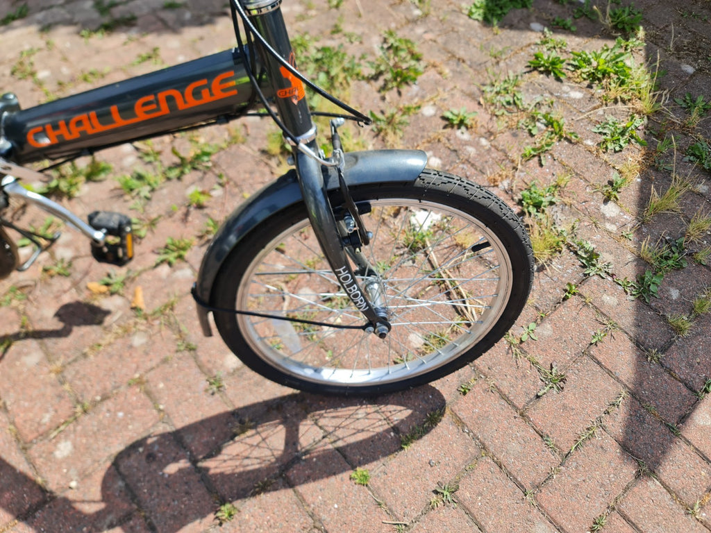 Holborn Challenge 20-inch Wheels Folding Bike Unisex  6 Gears COLLECTION ONLY
