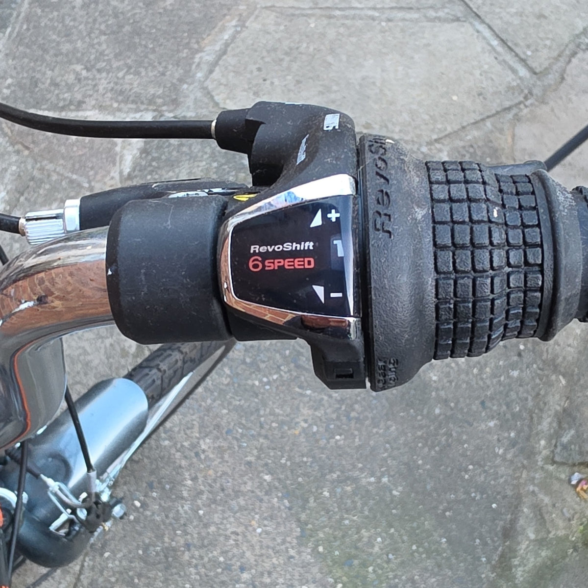 Challenge Holborn 20in Folding Bike 6 Speed Grey/Orange Mudguards Reflectors