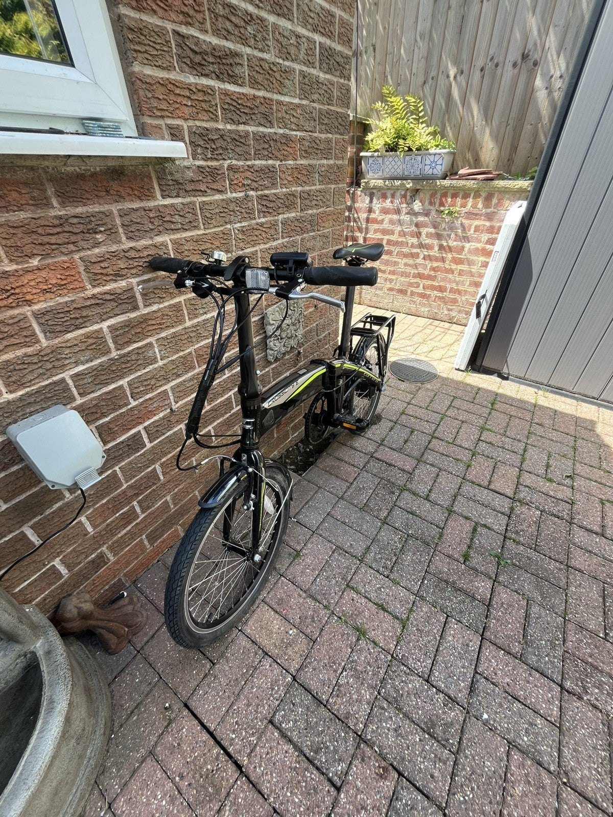 Carerra CrossCity-E Folding Bike