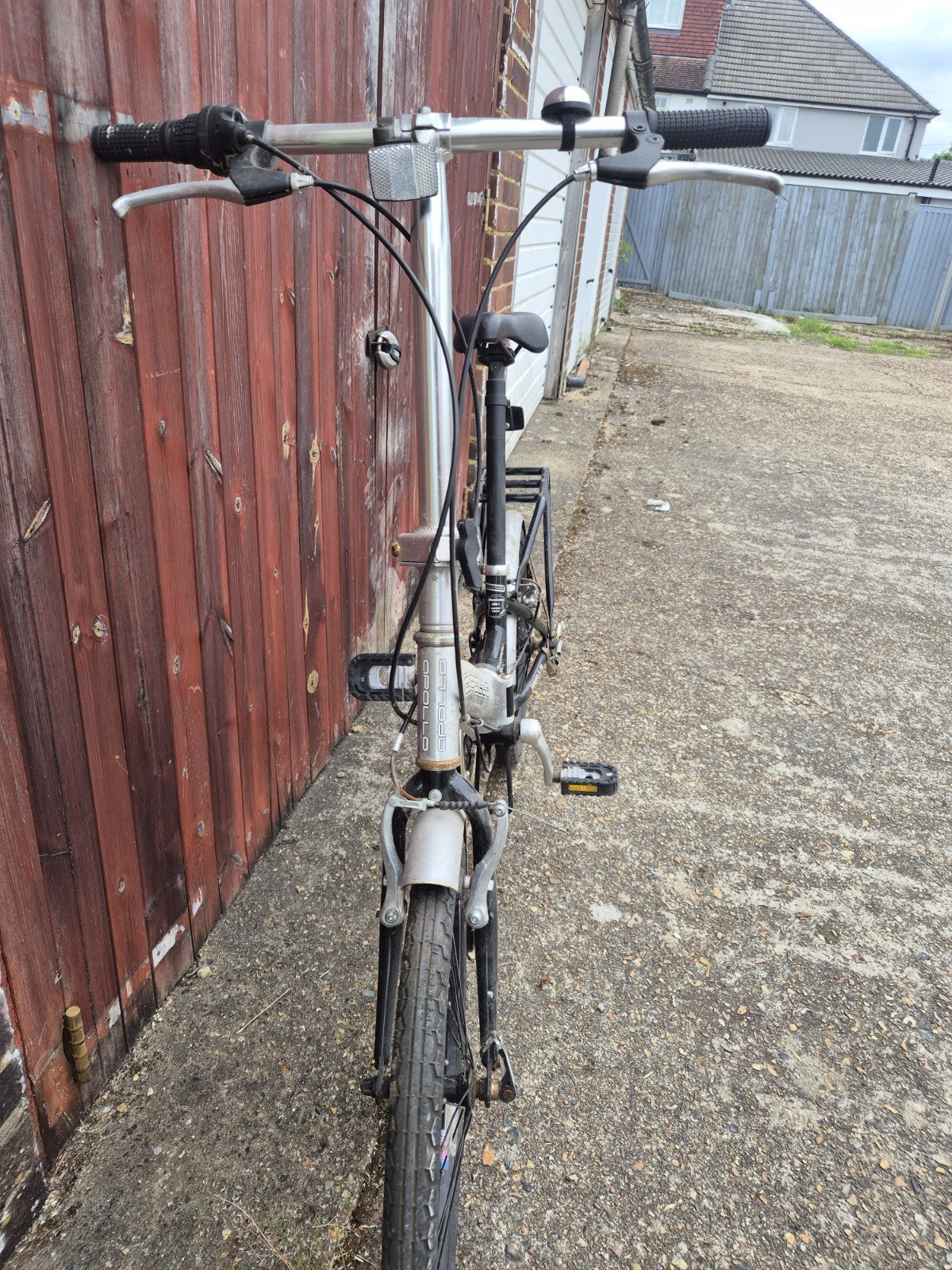 Apollo Transition Unisex Folding Bike 6-Speed Gears