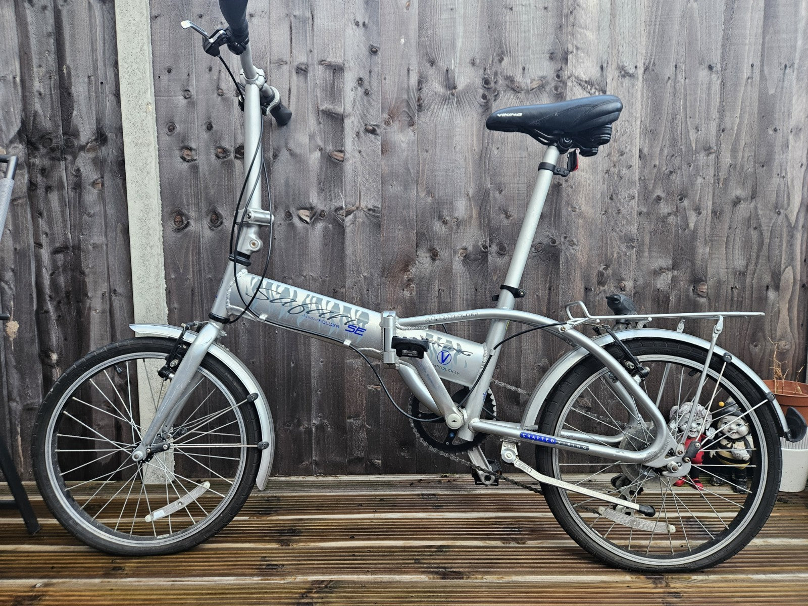 Viking Safari SE Folding Bike - Silver Alloy Frame  6 Speed Shimano - Collection
