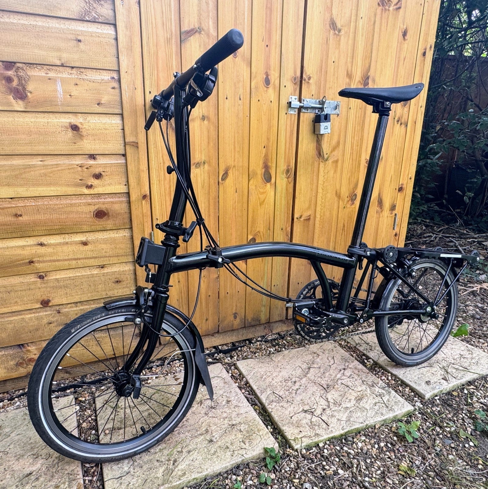 Brompton C‑Line S6L Black Edition Roller Rack – Low Handlebar – 6‑Speed - Brooks
