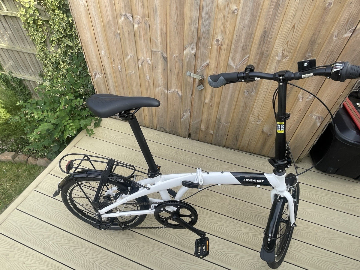 Snicket Adventure 20in Folding Bike 5-Speed Rear Rack Mudguards White/Black