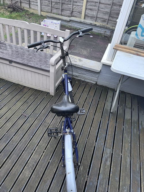 Apollo Folding Bike Aluminium Unisex Adults. Good Condition. Needs service.