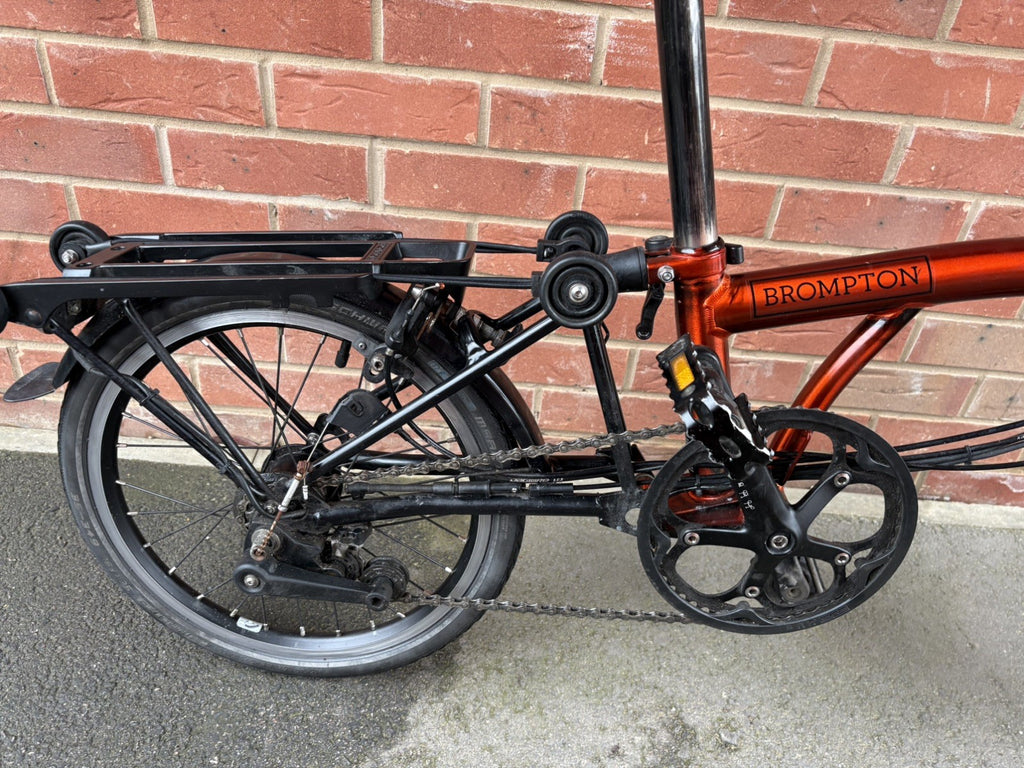 Brompton C Line Electric Flame Lacquer - with battery and upgraded bag