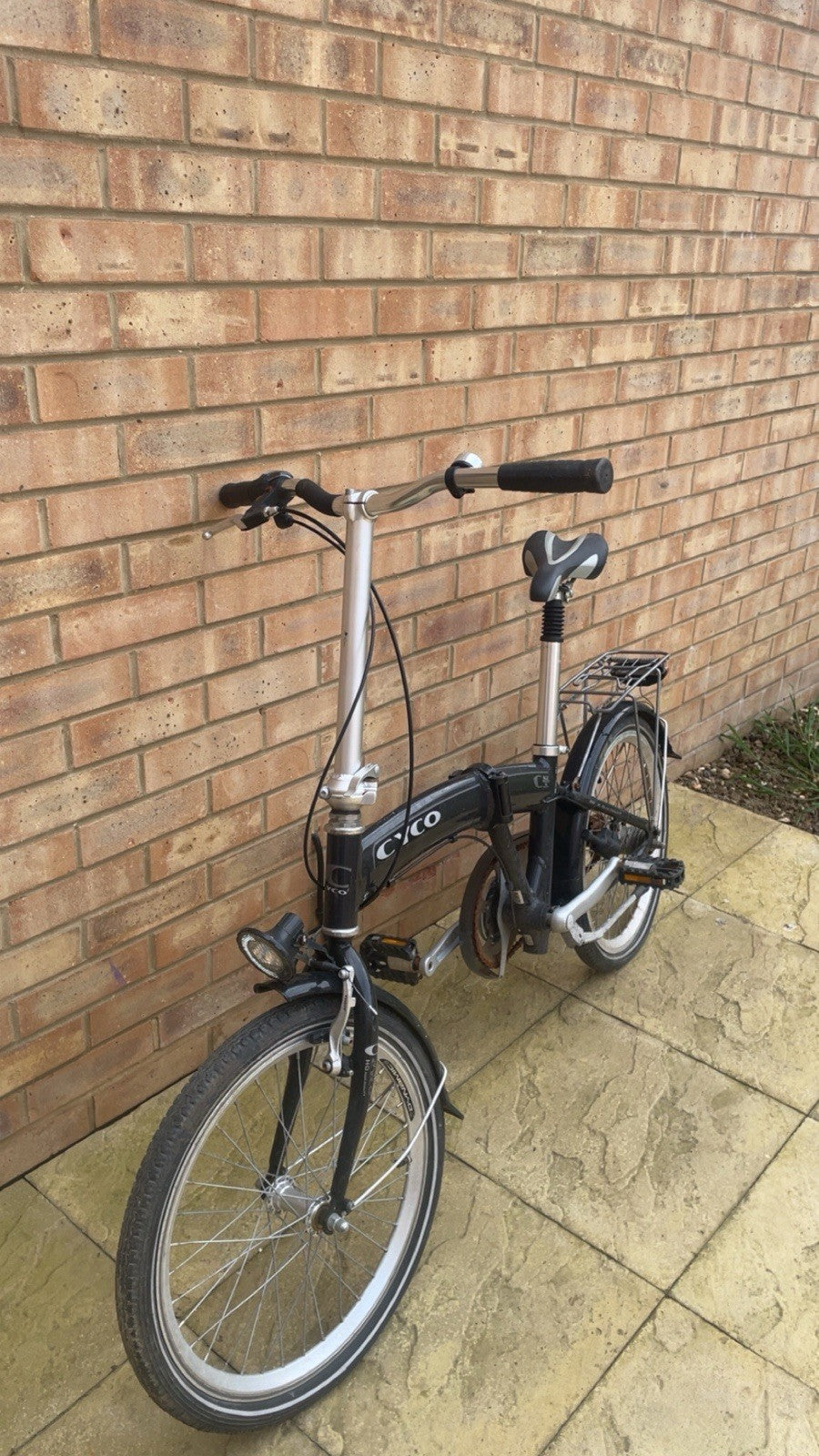 Bike That Is Foldable But A But Old Which Needs A Few Repairs Like The Chain