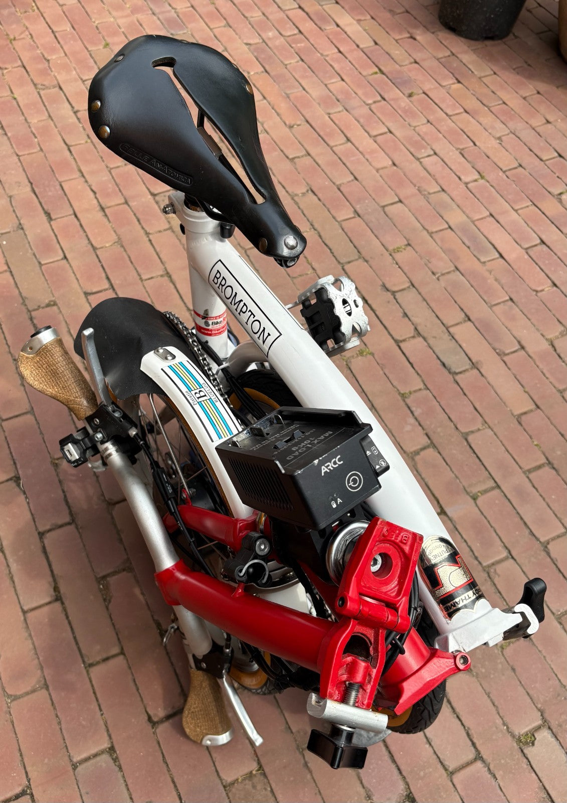 ARCC Electric Brompton Jubilee Limited Edition w/Carradice 25L City Folder Bag