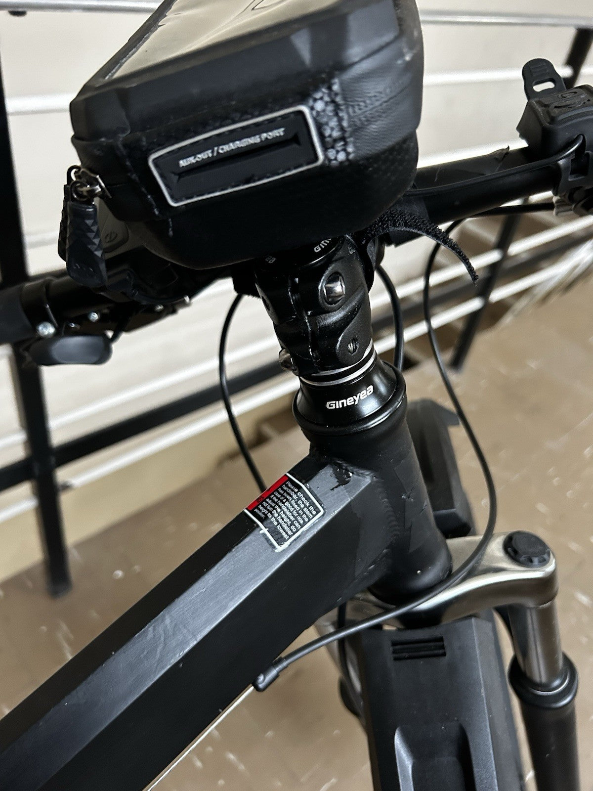 Hardly used full suspension 27-inch Folding Mountain bike