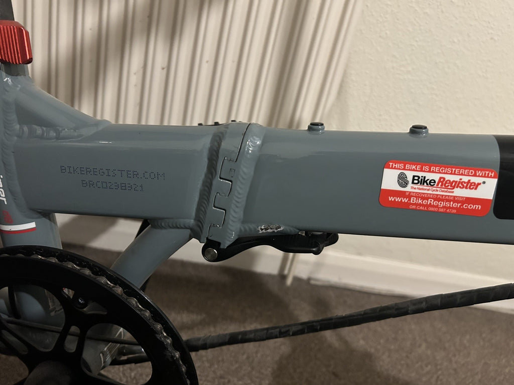 Dahon Mariner D8 Folding Bike