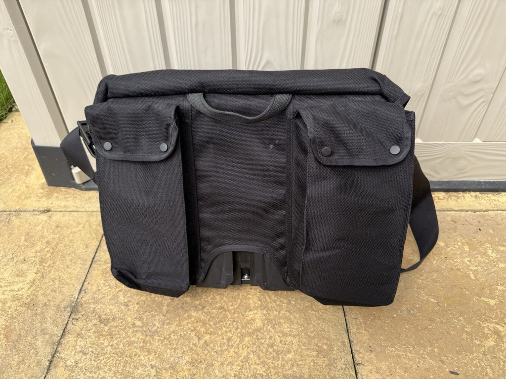 Bromptom Metro Large messager bag with frame