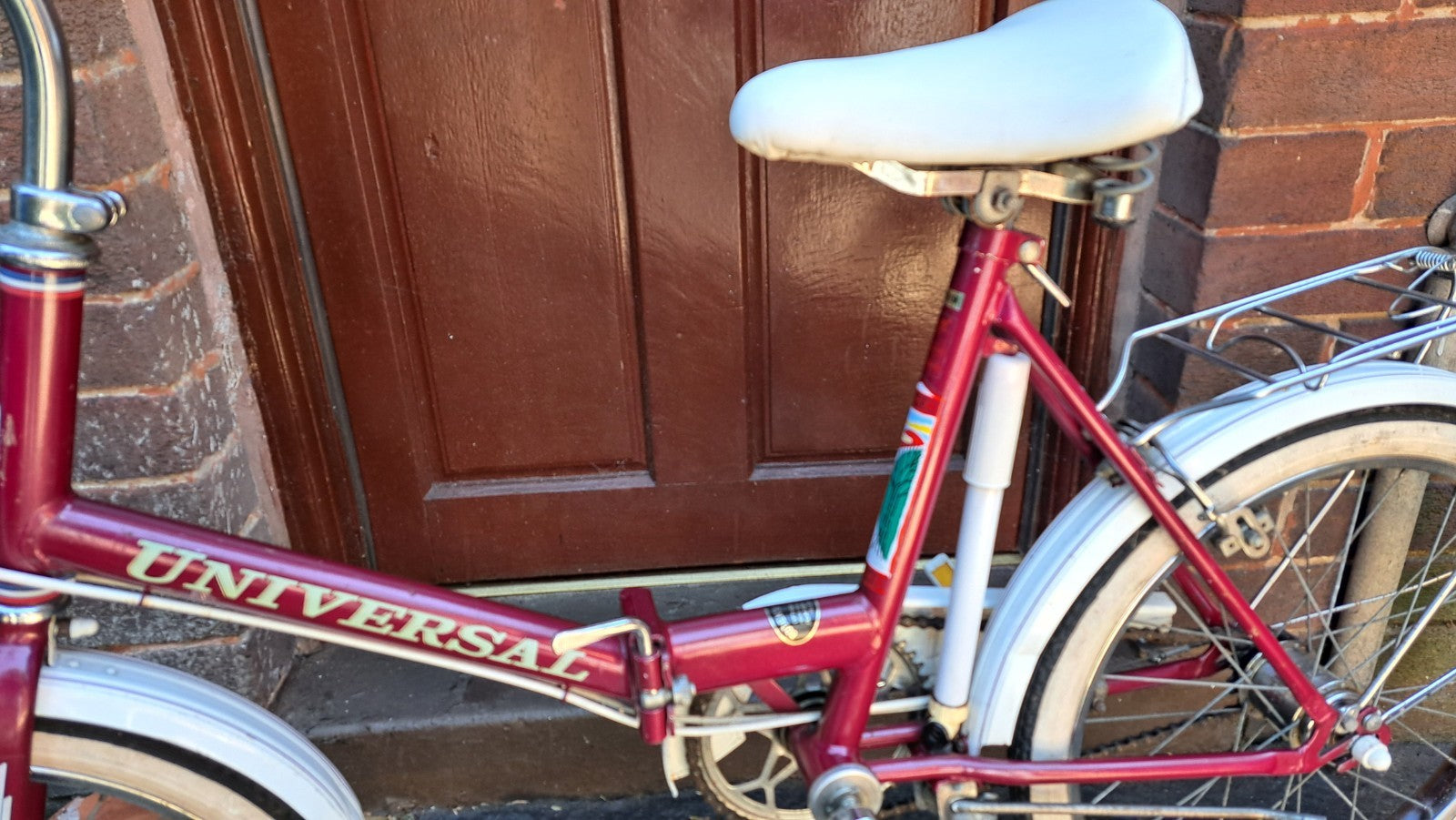 VINTAGE 3 SPEED FOLD UP BIKE