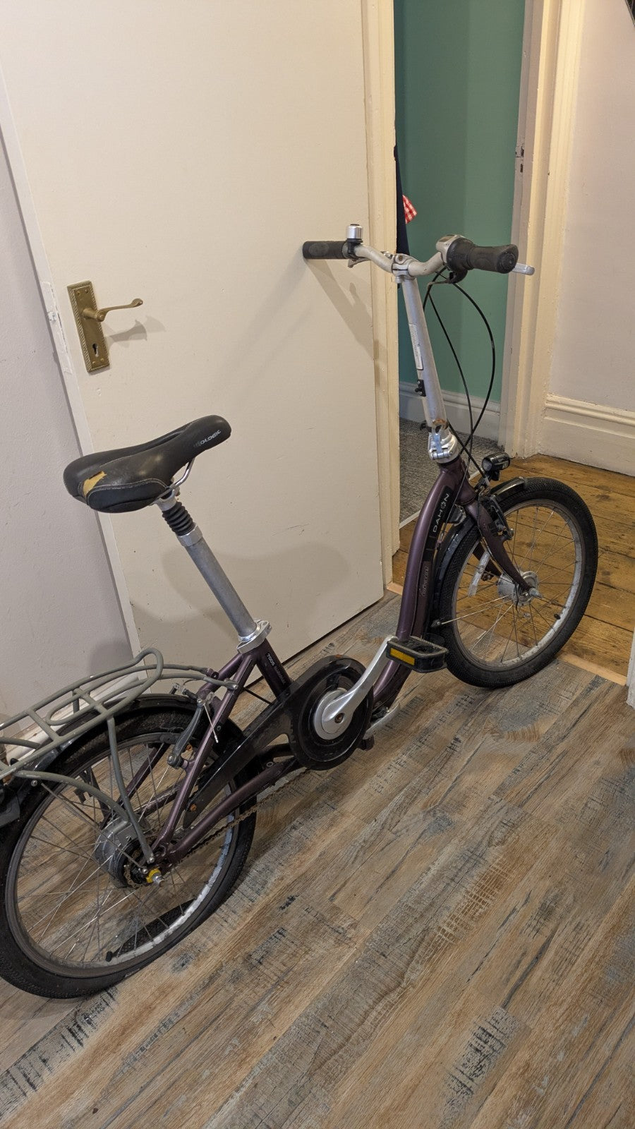 Dahon Ciao Unisex Folding 20" Wheel Bike with Rack + Mudguards