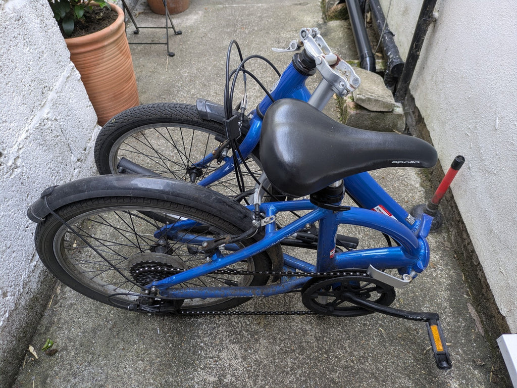 Apollo Tuck 6 Speed 20″ Folding Bike - Blue