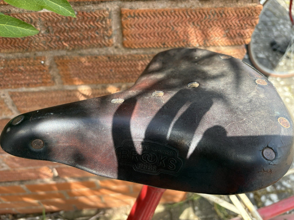 Moulton Standard Red Bike , 3 speed with rear rack, Brooks Leather saddle