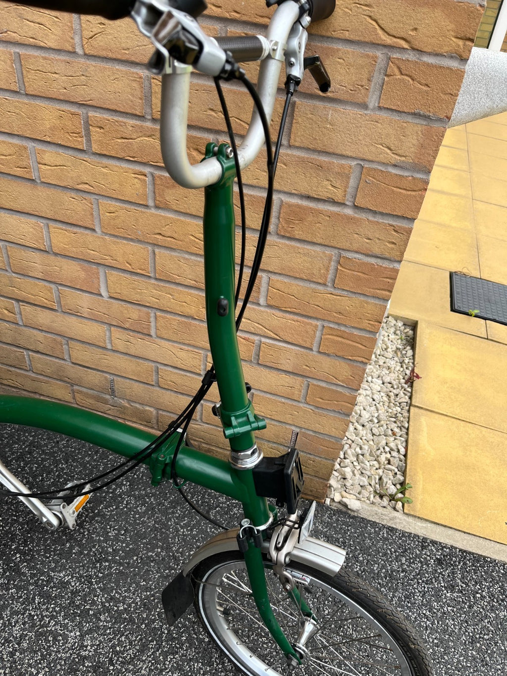 Brompton M3L in Racing Green, newly serviced with rear rack