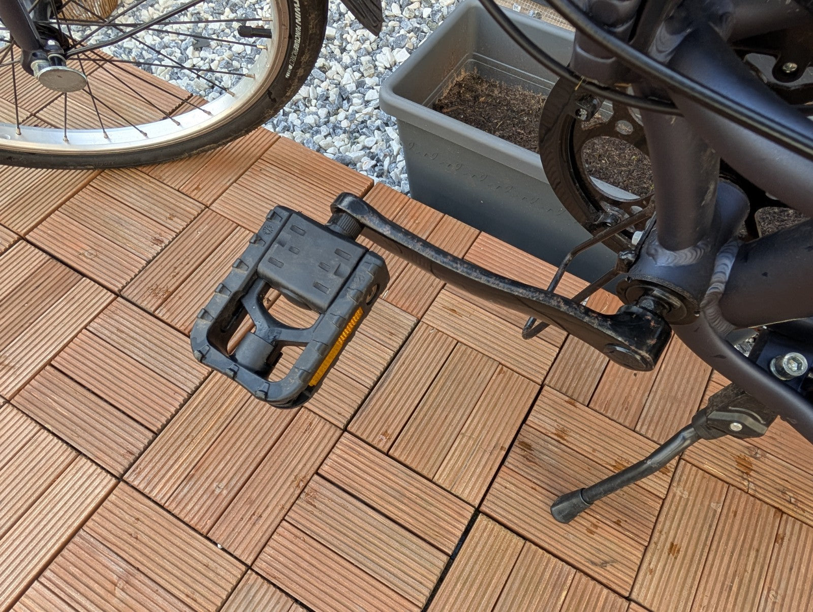 Decathlon B'TWIN Tilt 500 Folding Bike – Blue – Excellent Condition