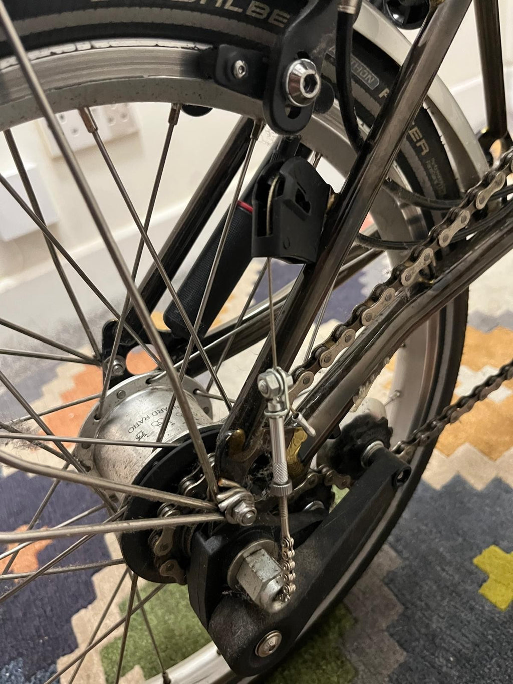 Brompton C Line Mk5, 3-Speed, Mid Handlebars + Swytch Kit – Black, Bare