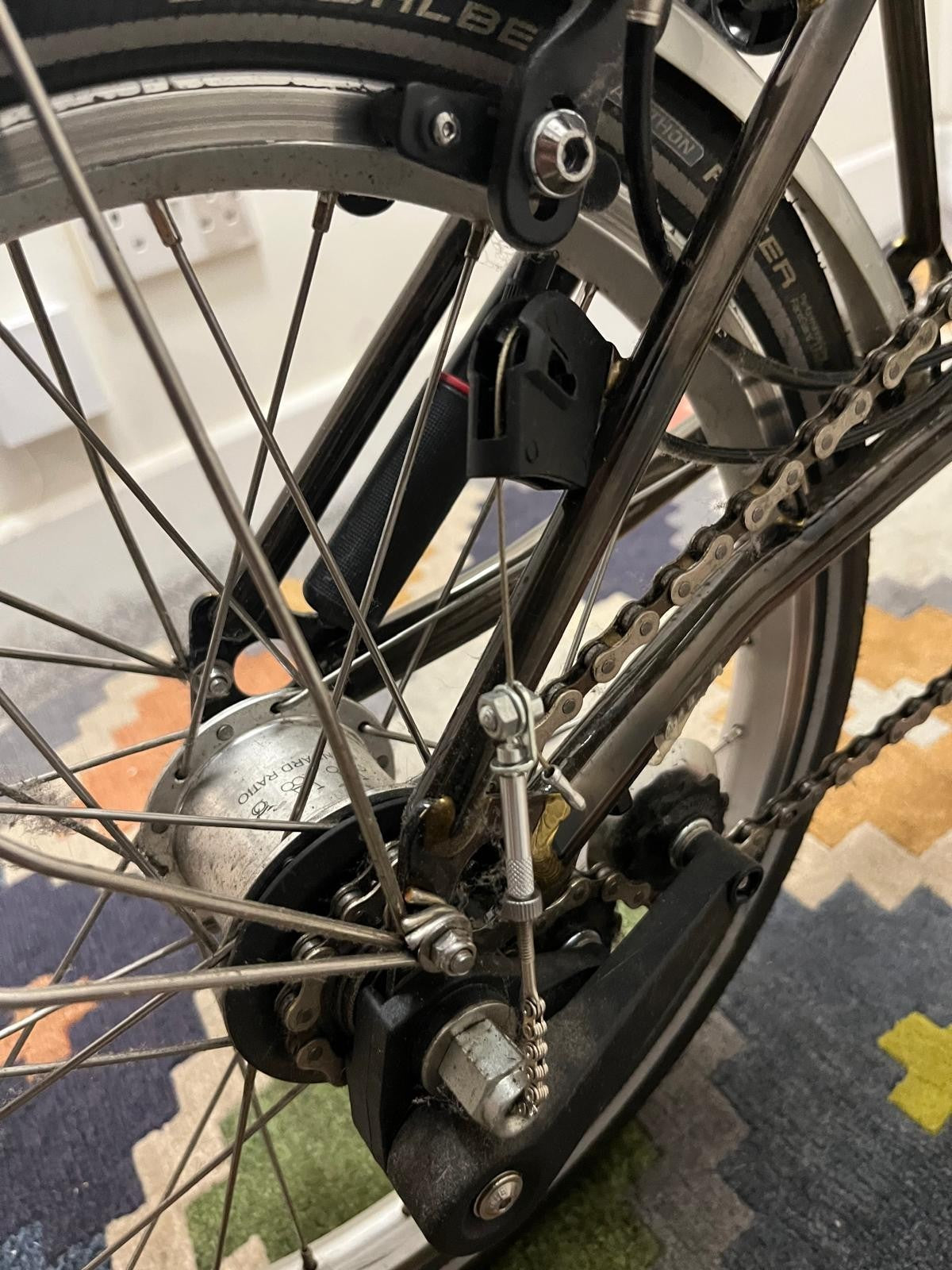 Brompton C Line Mk5, 3-Speed, Mid Handlebars + Swytch Kit – Black, Bare