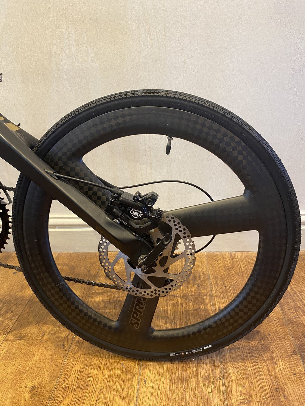 Carbon Fibre Unisex Folding Bicycle Java Matt Black Commuter Light Weight Bike