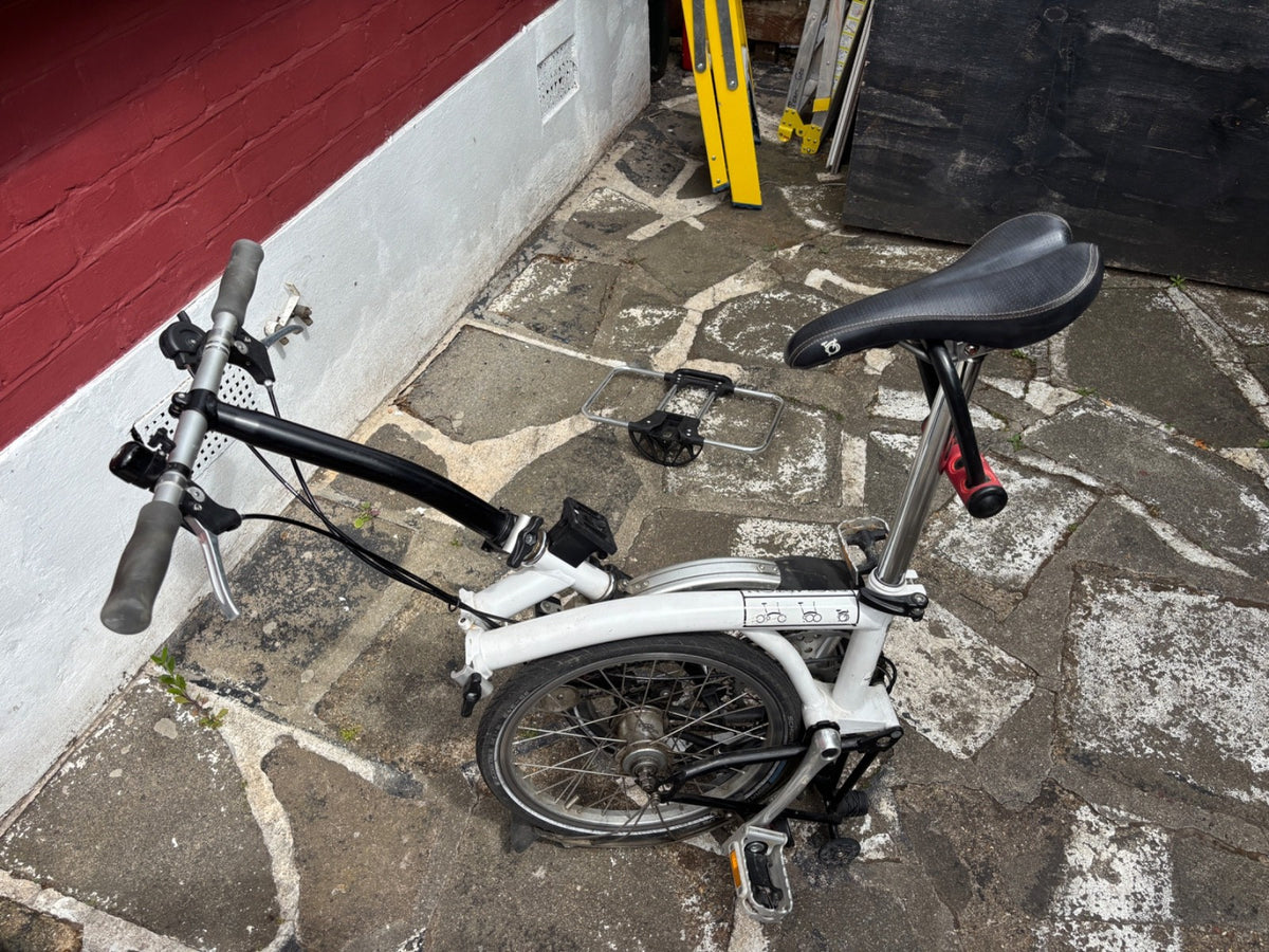 Brompton Folding Bike 3 Speed White 2012 Made in England